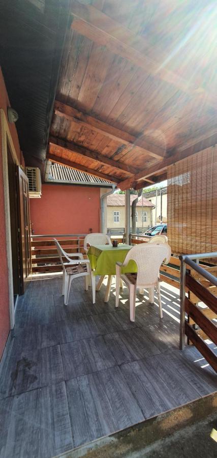 Ferienwohnung Bakina Kuca Golubac Exterior foto